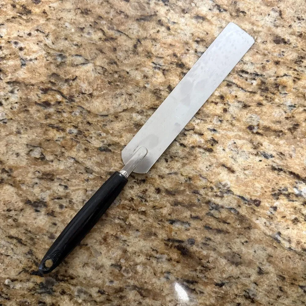 VINTAGE EKCO Cake Icing Spatula Spreader, RETRO, Stainless Steel, USA, Black